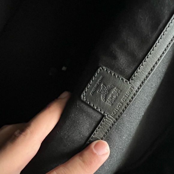 Sold - Picture 7 of 9